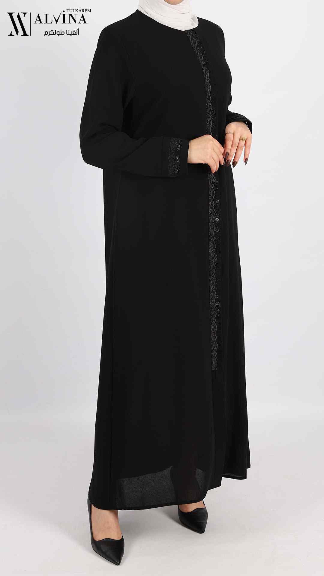 258208 عباءة اسود (58-44) SAR